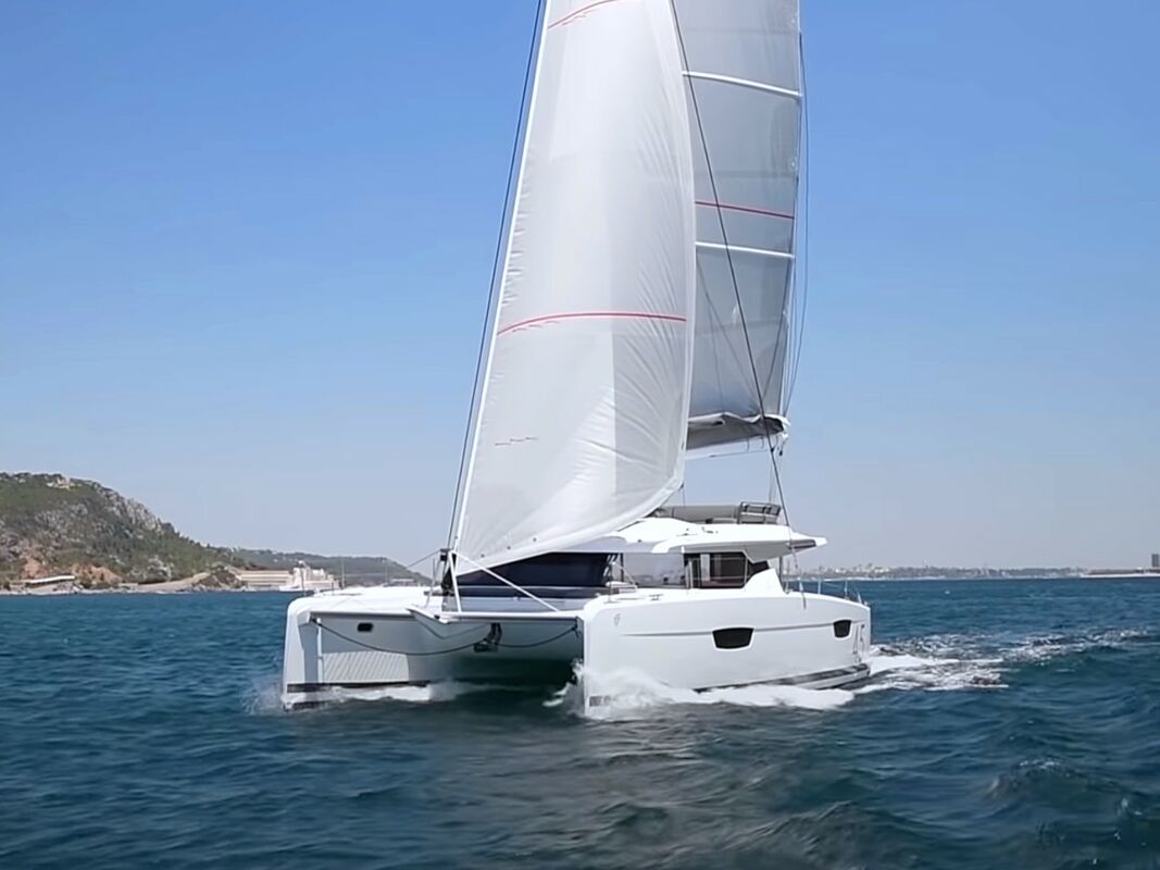 Fountaine Pajot Katamaran chartern bei 1. Klasse Yachten