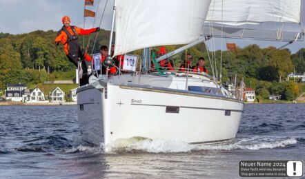 Bug Aussenaufnahme der Bavaria cruiser 41 Sport "Ventus" (ehemals "Shag") in Heiligenhafen