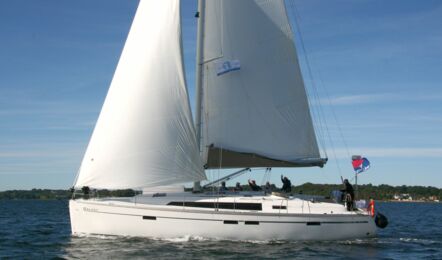 Aussenaufnahme der Bavaria cruiser 46 Galaxy in Flensburg